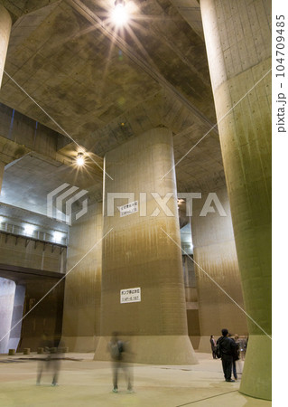 埼玉県 春日部市 首都圏外郭放水路 地下神殿「調圧水槽」 埼玉県 春日部市 首都圏外郭放水路 地下神殿「調圧水槽」 104709485