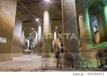 埼玉県　春日部市　首都圏外郭放水路　地下神殿「調圧水槽」 104709551