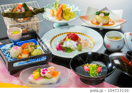 会席料理　和食　盛付 104713130