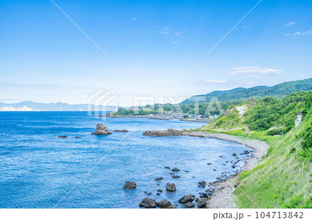 袰月海岸高野崎　津軽半島随一の景勝地 104713842