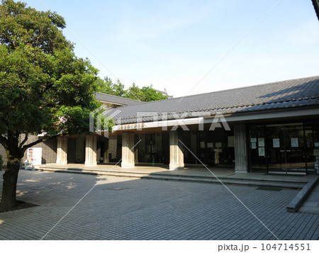 行田市の忍城址（忍城跡）にある行田市郷土博物館 104714551