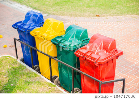 Multi colors seperate gabage type trash bin waste management for recycle in public area Multi colors seperate gabage type trash bin waste management for recycle in public area 104717036