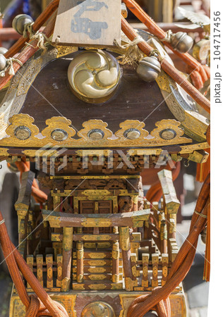 神輿　祭り　子供みこし　伝統行事　春　夏祭り　お祭り 104717456