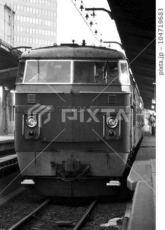 鉄道 国鉄 列車 DD54 24 福知山線 大阪 客車 鉄道 国鉄 列車 DD54 24 福知山線 大阪 客車 104719683