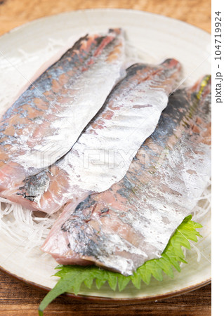 刺身用まあじの切身 104719924