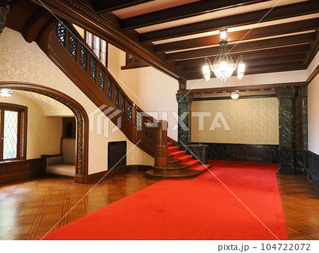 重要文化財　旧前田邸本邸　洋館（階段広間） 104722072