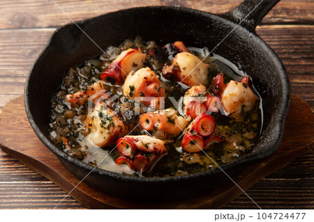 蛸の油煮 蛸の油煮 104724477