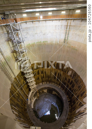 埼玉県　春日部市　首都圏外郭放水路　巨大竪穴「第1立坑」 104726560