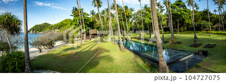 Aerial view of Haad Tien Beach and resort in Shark Bay, koh Tao, Thailand 104727075