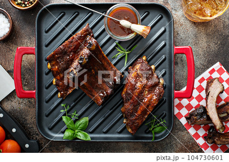 Grilled ribs with barbeque sauce Grilled ribs with barbeque sauce 104730601