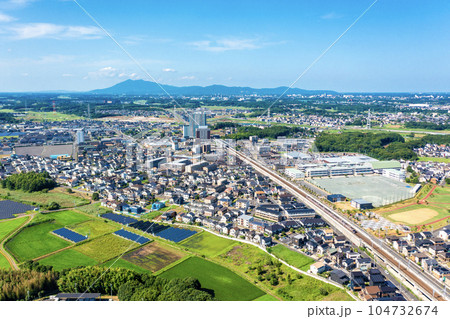 みどりの駅周辺のつくば市内の街並み（茨城県） 104732674