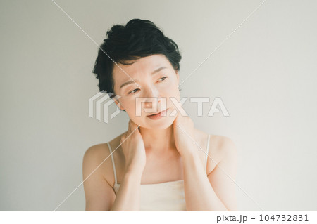 around fifty 104732831