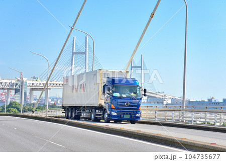 物流イメージ 大型トラック 物流イメージ 大型トラック 104735677