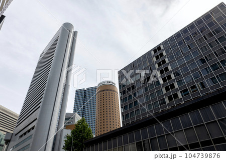 ヒルトン大阪と大阪マルビル（2023年5月27日撮影） 104739876