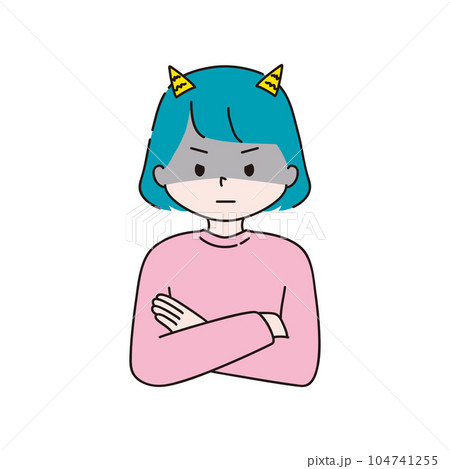 腕を組む　怒る　鬼の形相の女性 104741255