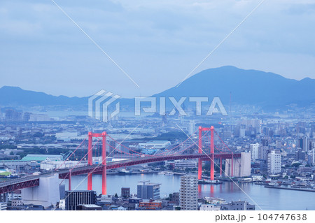 高塔山展望台から見る北九州小倉の景色 高塔山展望台から見る北九州小倉の景色 104747638