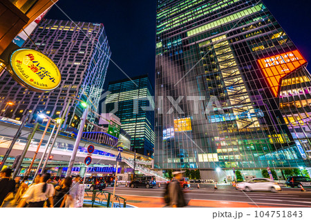 日本の東京都市景観 渋谷駅前から桜丘口再開発のビルなど“東急村”の超高層ビル群を望む=7月2日 日本の東京都市景観 渋谷駅前から桜丘口再開発のビルなど“東急村”の超高層ビル群を望む=7月2日 104751843