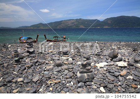 Stack colorful pebble rocks on Ko Hin Ngam by Lipe island, Satun 104755542