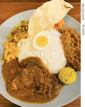 美味しそうなカレーライス 104758798