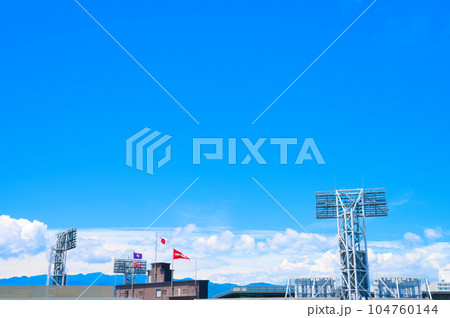 【兵庫県】8月・夏の甲子園球場 【兵庫県】8月・夏の甲子園球場 104760144