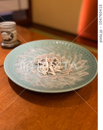 フグ刺身 フグ刺身 104760418