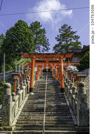 久井稲生神社　鳥居　広島県三原市 104763086