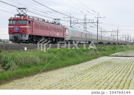 JR東日本 団体臨時列車カシオペア EF81形139号機牽引 東北本線で JR東日本 団体臨時列車カシオペア EF81形139号機牽引 東北本線で 104768144