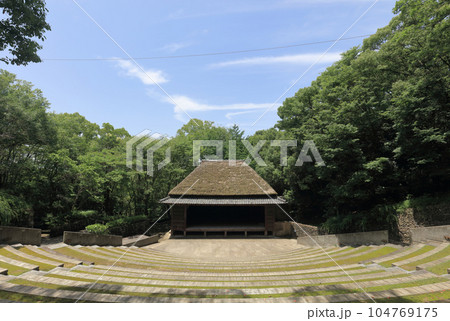 四国村ミウゼアム 小豆島農村歌舞伎舞台（江戸末期、高松市指定有形文化財） 104769175