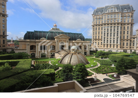 garden of Grand Lisboa Palace in Macau 104769547