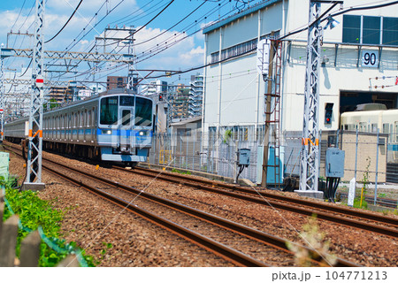 小田急電鉄 大野総合車両所の車両 検車区の風景 104771213