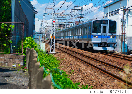 小田急電鉄 大野総合車両所の車両 検車区の風景 小田急電鉄 大野総合車両所の車両 検車区の風景 104771219