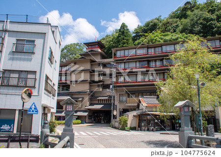 鳥取県三朝町 三朝温泉温泉街 鳥取県三朝町 三朝温泉温泉街 104775624