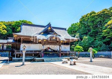 宝くじの高額当選が出ると噂の酒列磯前神社 104788804