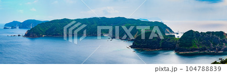 八尻展望所から下甑島の島々_鹿児島県甑島 104788839