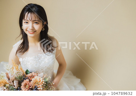花嫁　ベージュバック　 104789632