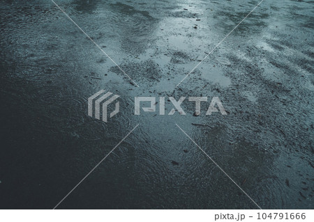 raining raining 104791666