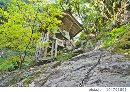 【元伊勢 天岩戸神社】 京都府福知山市大江町佛性寺字日浦ケ嶽 104791891