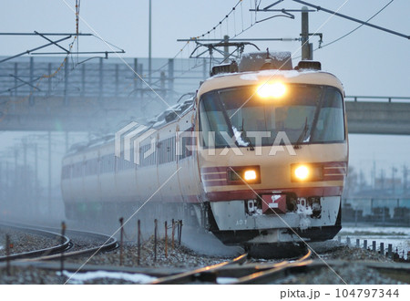 北陸本線　加賀笠間ー美川　JR西日本　485系　A07編成（京都）　雷鳥 104797344