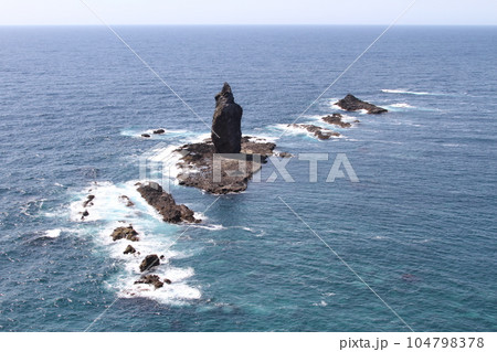神威岩 神威岬 神威岬自然公園 積丹半島 神威岩 神威岬 神威岬自然公園 積丹半島 104798378
