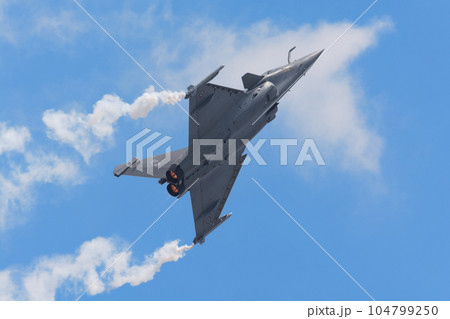 フランス空軍ラファール戦闘機ディスプレイチーム 104799250