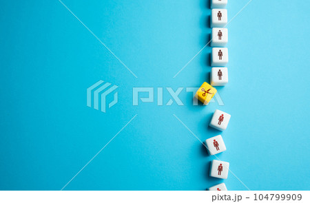 Reduce the number of employees, reduce the staff. Cut costs, business optimization. Protecting your rights as a laid-off employee. Social protection and security, guarantees. Reduce the number of employees, reduce the staff. Cut costs, business optimization. Protecting your rights as a laid-off employee. Social protection and security, guarantees. 104799909