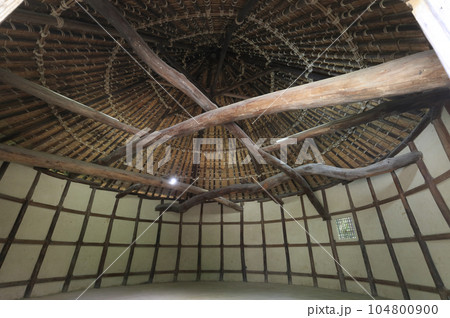 四国村ミウゼアム 冨木田家砂糖しめ小屋(国指定重要有形民俗文化財) 四国村ミウゼアム 冨木田家砂糖しめ小屋(国指定重要有形民俗文化財) 104800900