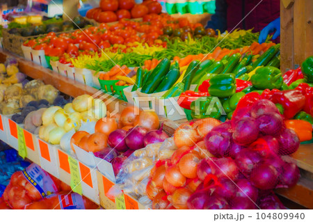 ジャン・タロン市場（野菜市場） 104809940