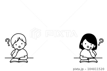 授業で考えている男の子と女の子　白黒 104811520