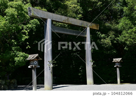 伊勢神宮・外宮の鳥居 伊勢神宮・外宮の鳥居 104812066