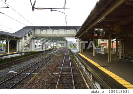 雨模様の肥薩おれんじ鉄道、出水駅から湯浦駅までの車窓風景(2022年) 104812633