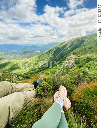 A tourist on the carpathian mountains 104813227