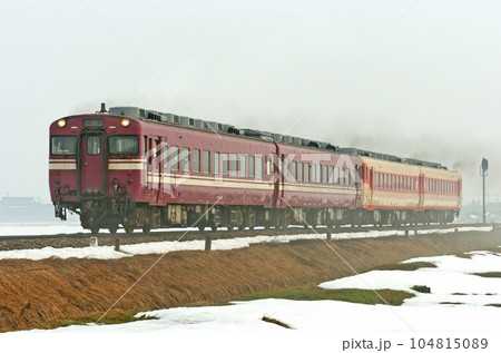 城端線 二塚ー林 JR西日本 キハ28-2346+キハ58+キハ58+キハ28(富山) 城端線 二塚ー林 JR西日本 キハ28-2346+キハ58+キハ58+キハ28(富山) 104815089