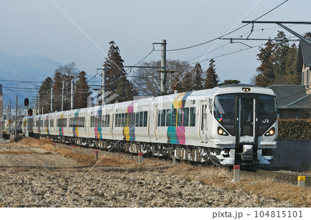 大糸線　飯森ー白馬　JR東日本　E257系　M-114編成（松本）　あずさ 104815101