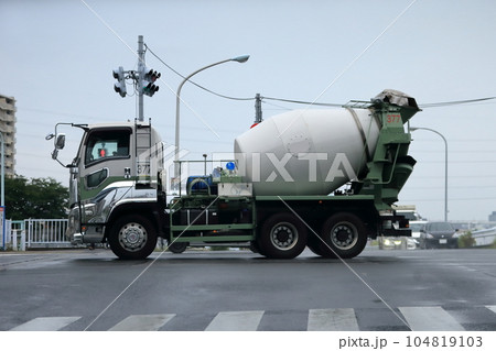 アジテータトラック(コンクリートミキサー車) イメージ アジテータトラック(コンクリートミキサー車) イメージ 104819103